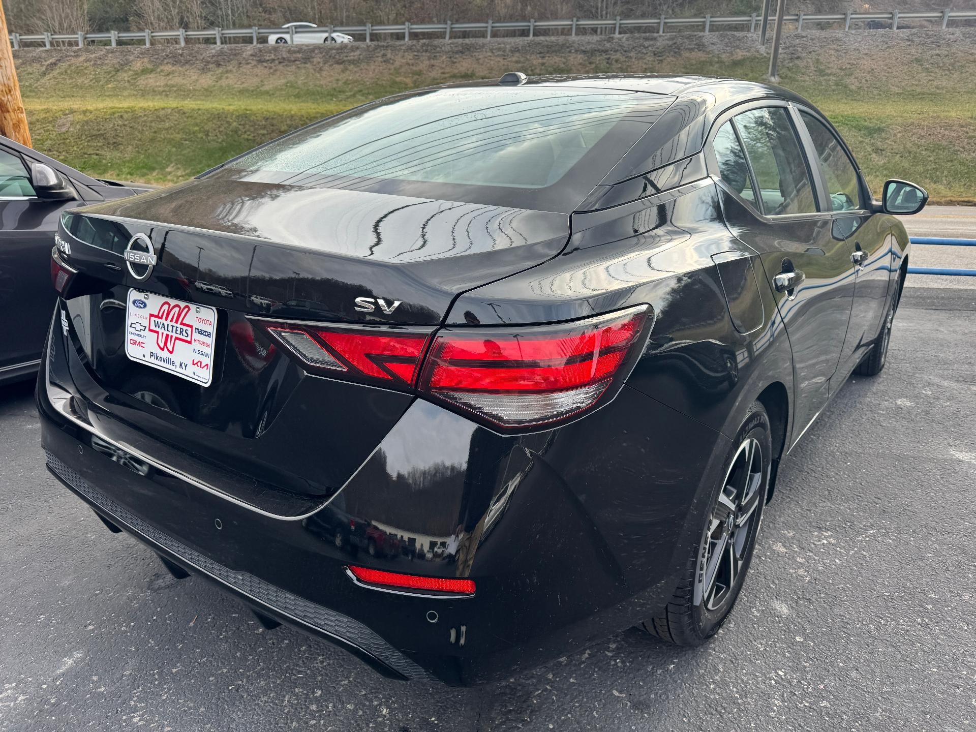 2024 Nissan Sentra SV CVT