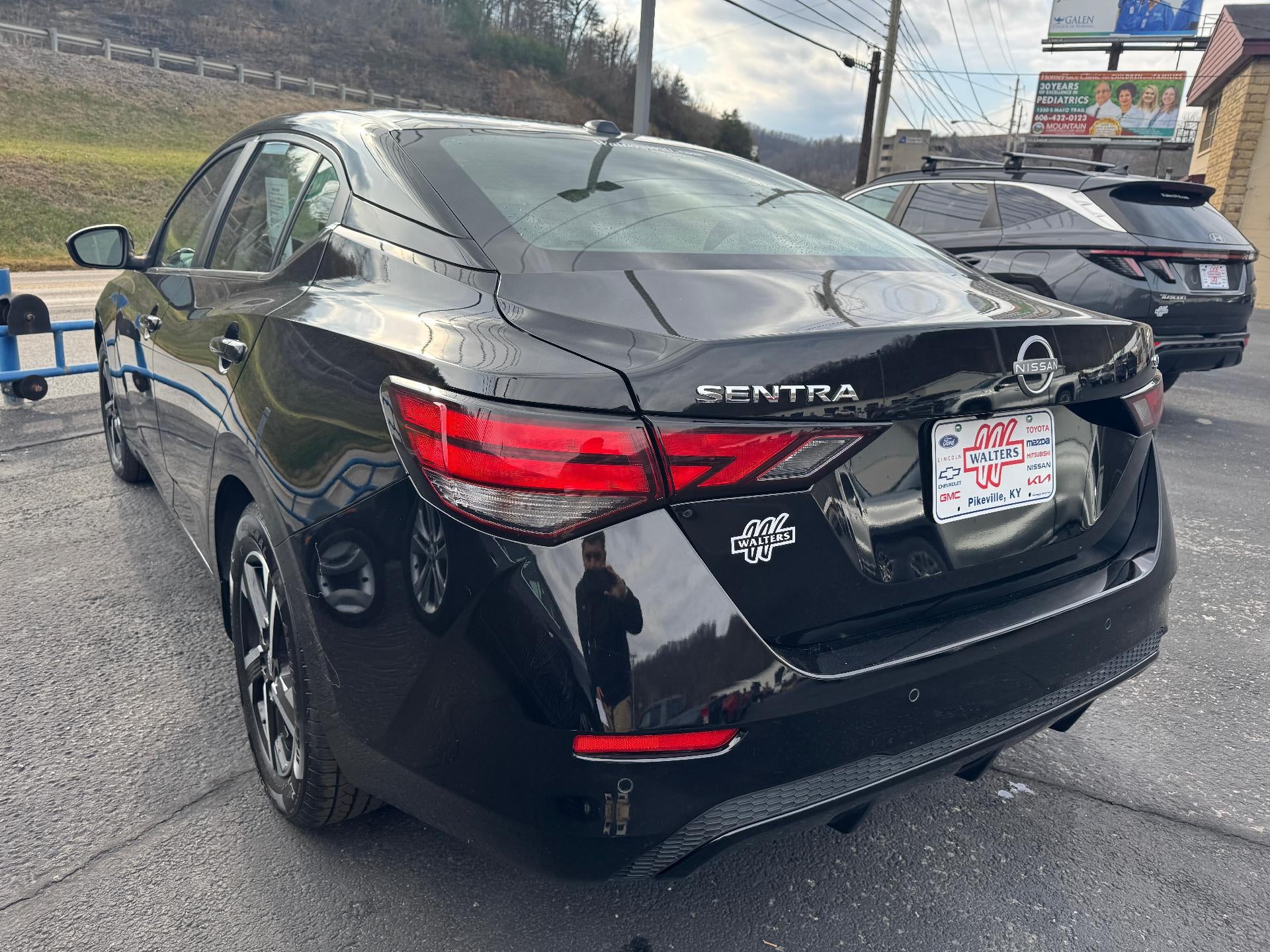 2024 Nissan Sentra SV CVT