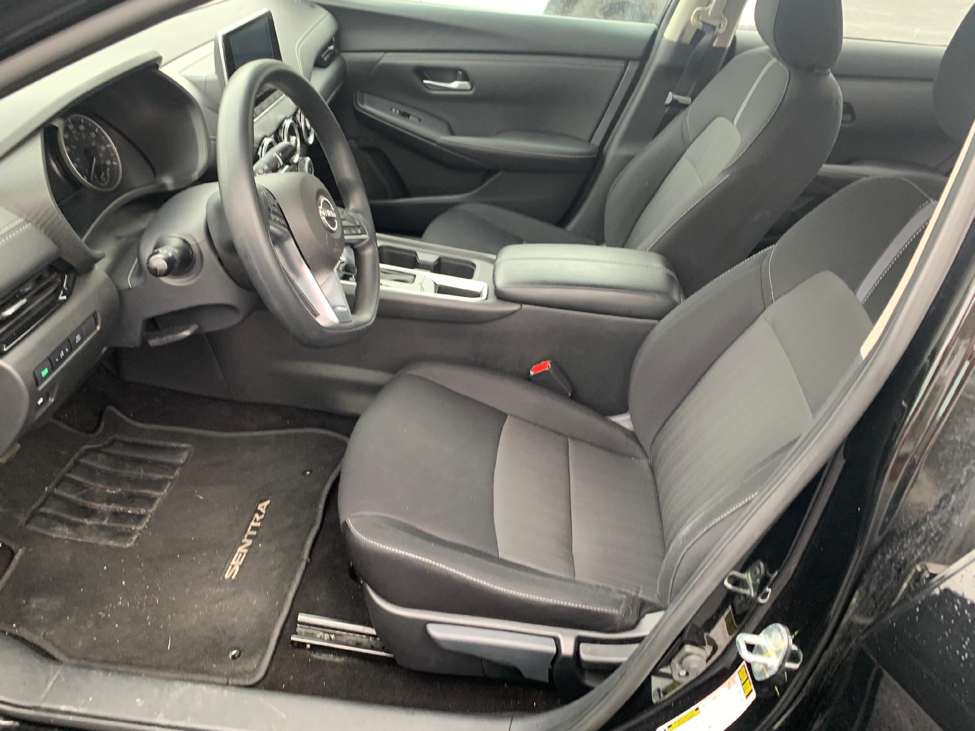 2024 Nissan Sentra SV CVT