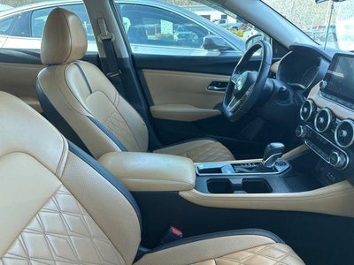 2024 Nissan Sentra SV CVT