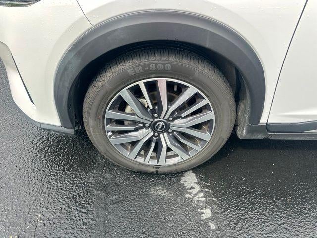 2024 Nissan Kicks SR FWD