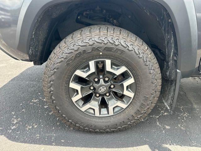 2018 Toyota Tacoma TRD Off Road Double Cab 5' Bed V6 4x4 AT (Natl)