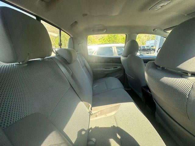 2015 Toyota Tacoma 4WD Double Cab Short Bed V6 Automatic (Natl)