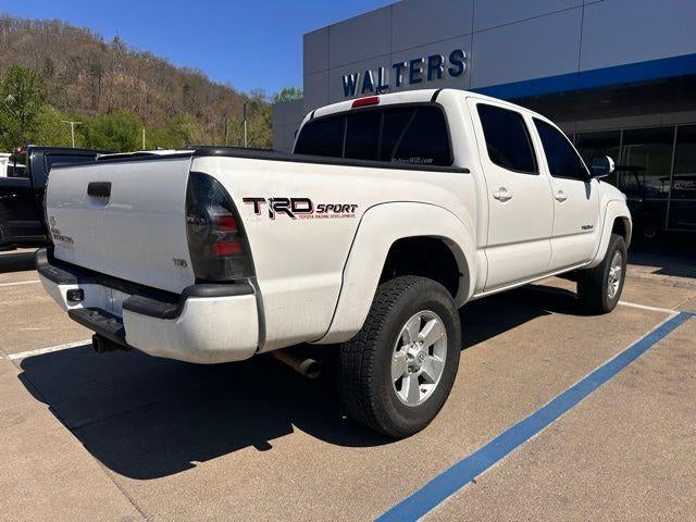 2015 Toyota Tacoma 4WD Double Cab Short Bed V6 Automatic (Natl)