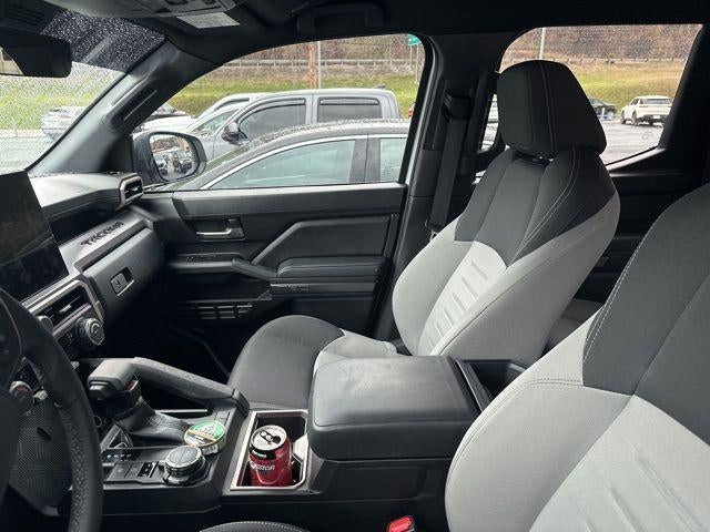 2025 Toyota Tacoma 4WD 4WD TRD Sport Hybrid Double Cab 5' Bed AT (Natl)