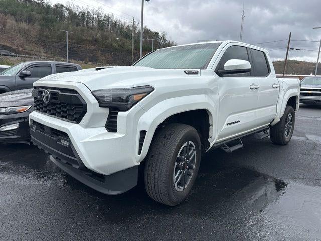 2025 Toyota Tacoma 4WD 4WD TRD Sport Hybrid Double Cab 5' Bed AT (Natl)