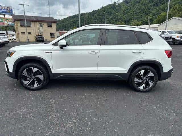2024 Volkswagen Taos SE 4MOTION
