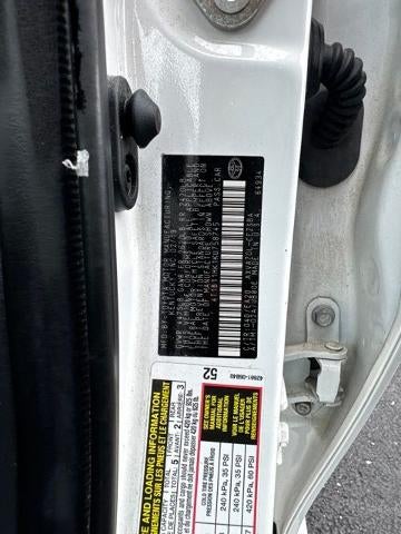 2019 Toyota Camry SE Auto (SE)