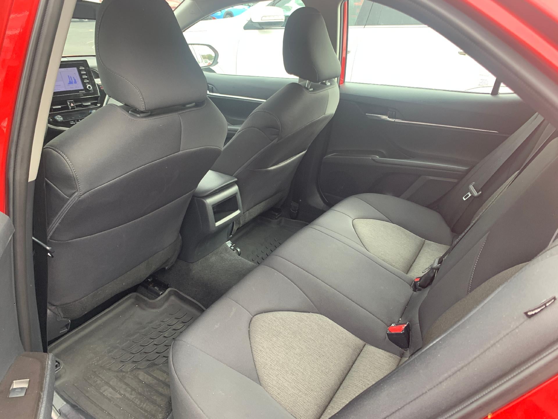 2024 Toyota Camry LE Auto (SE)