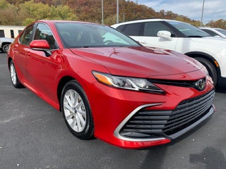 2024 Toyota Camry LE Auto (SE)