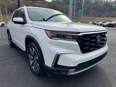 2025 Honda Pilot Touring 2WD