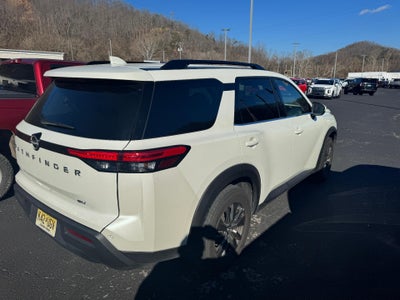 2024 Nissan Pathfinder SV 2WD