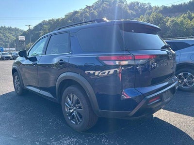 2026 Nissan Pathfinder SV 4WD