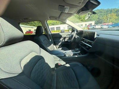 2026 Nissan Pathfinder SV 4WD