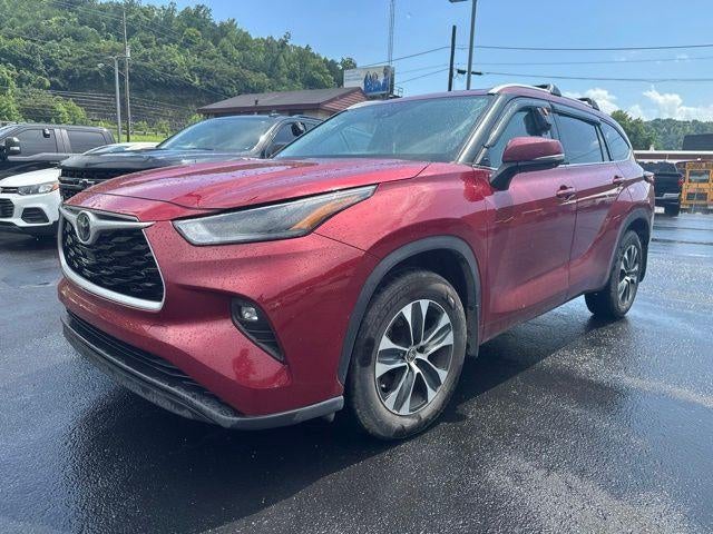 2022 Toyota Highlander XLE AWD (Natl)