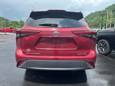 2022 Toyota Highlander XLE AWD (Natl)