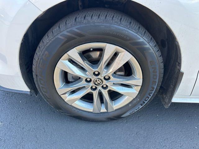 2022 Toyota Sienna XLE FWD 7-Passenger (Natl)