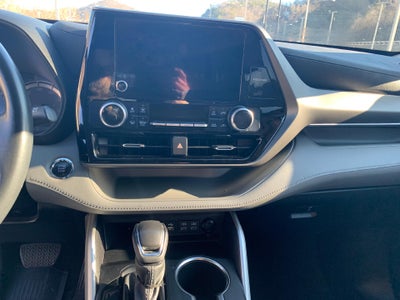 2023 Toyota Highlander L FWD (Natl)