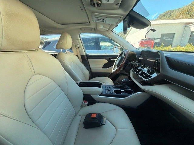 2024 Toyota Highlander XLE AWD (Natl)