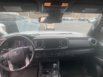 2021 Toyota Tacoma 4WD TRD Off-Road Double Cab 5' Bed V6 AT 4x4