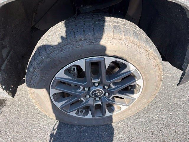 2023 Toyota Tundra 4WD 4WD Limited CrewMax 5.5' Bed (Natl)