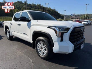 2024 Toyota Tundra 4WD 4WD SR5 CrewMax 5.5' Bed (SE)