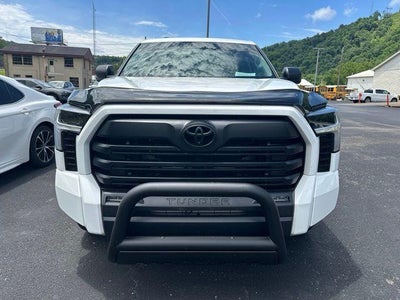 2024 Toyota Tundra 4WD 4WD SR5 CrewMax 5.5' Bed (SE)