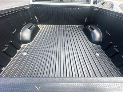 2024 Toyota Tundra 4WD 4WD SR5 CrewMax 5.5' Bed (SE)