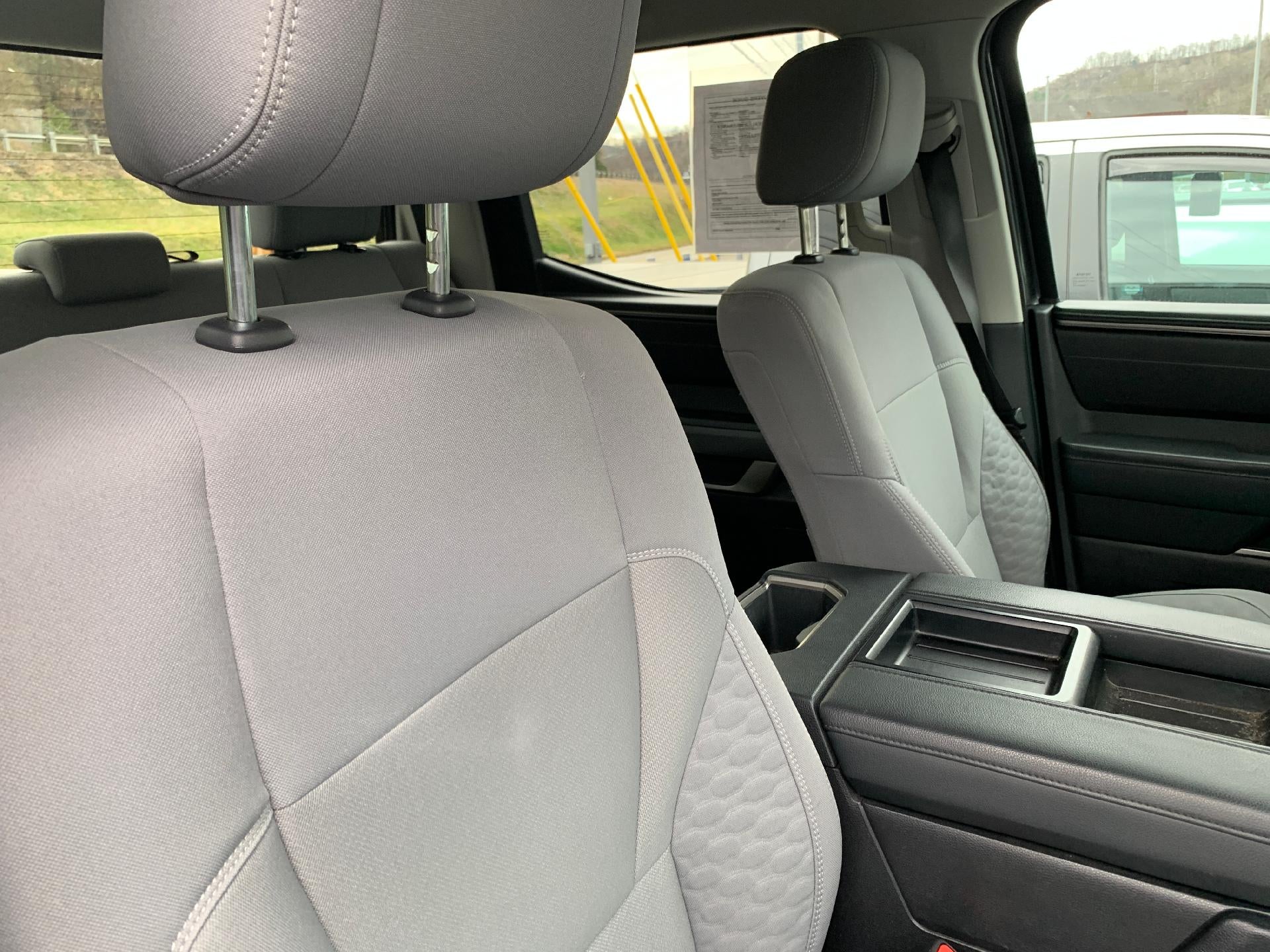 2024 Toyota Tundra 4WD 4WD SR5 CrewMax 5.5' Bed (SE)