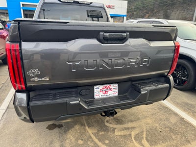 2024 Toyota Tundra 4WD 4WD SR5 CrewMax 5.5' Bed (SE)