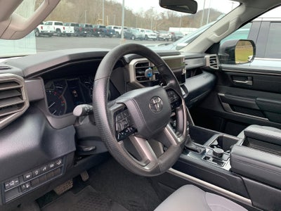 2024 Toyota Tundra 4WD 4WD SR5 CrewMax 5.5' Bed (SE)