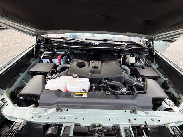 2026 Toyota Tundra 4WD 4WD Limited CrewMax 5.5' Bed (Natl)