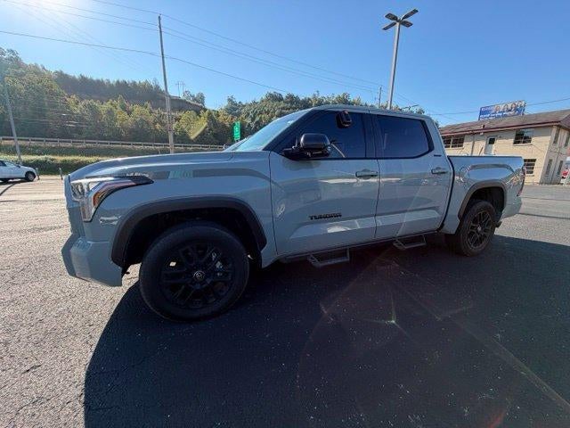 2026 Toyota Tundra 4WD 4WD Limited CrewMax 5.5' Bed (Natl)