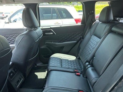 2023 Mitsubishi Outlander SEL S-AWC