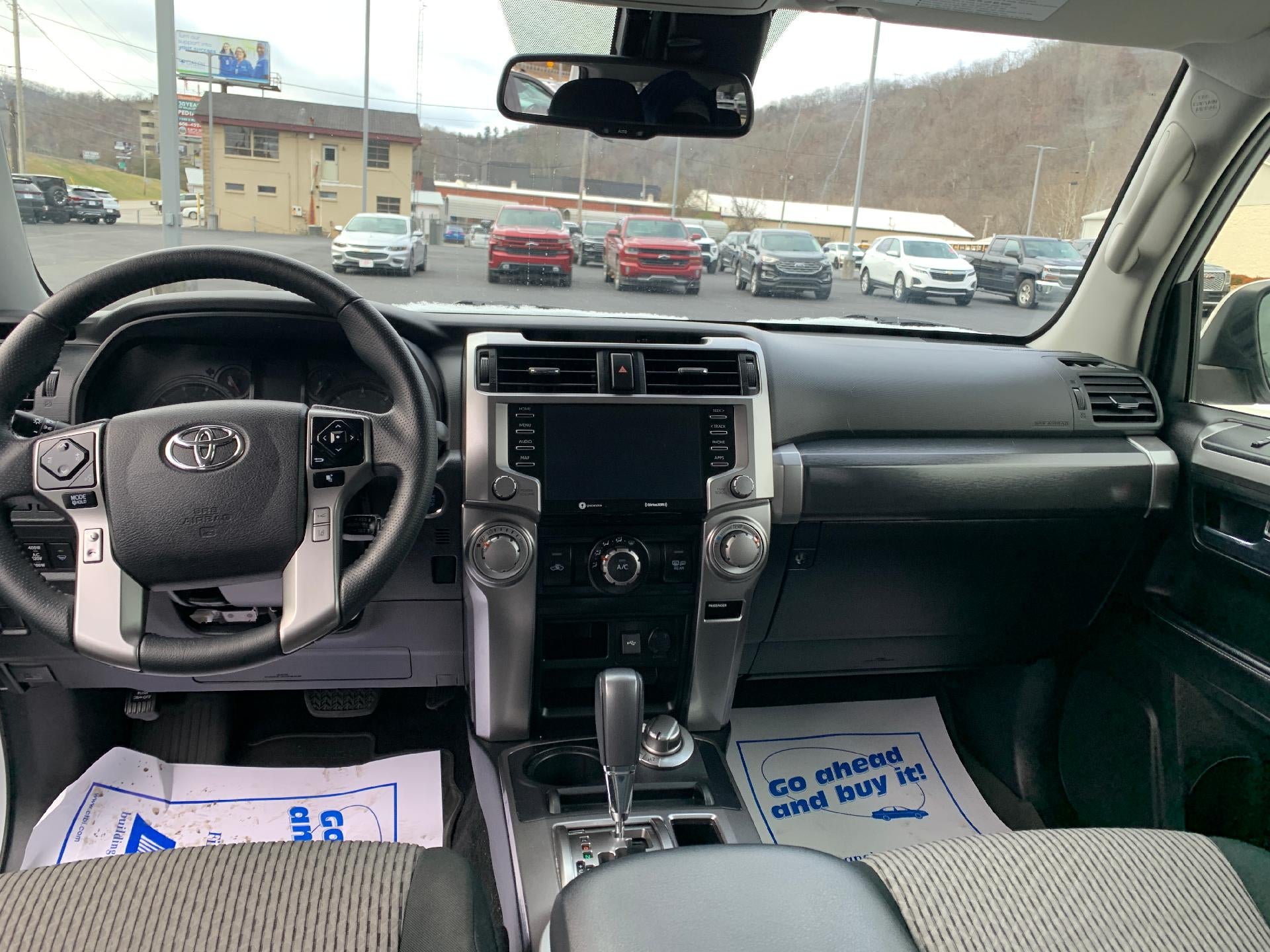 2024 Toyota 4Runner SR5 4WD (GS)