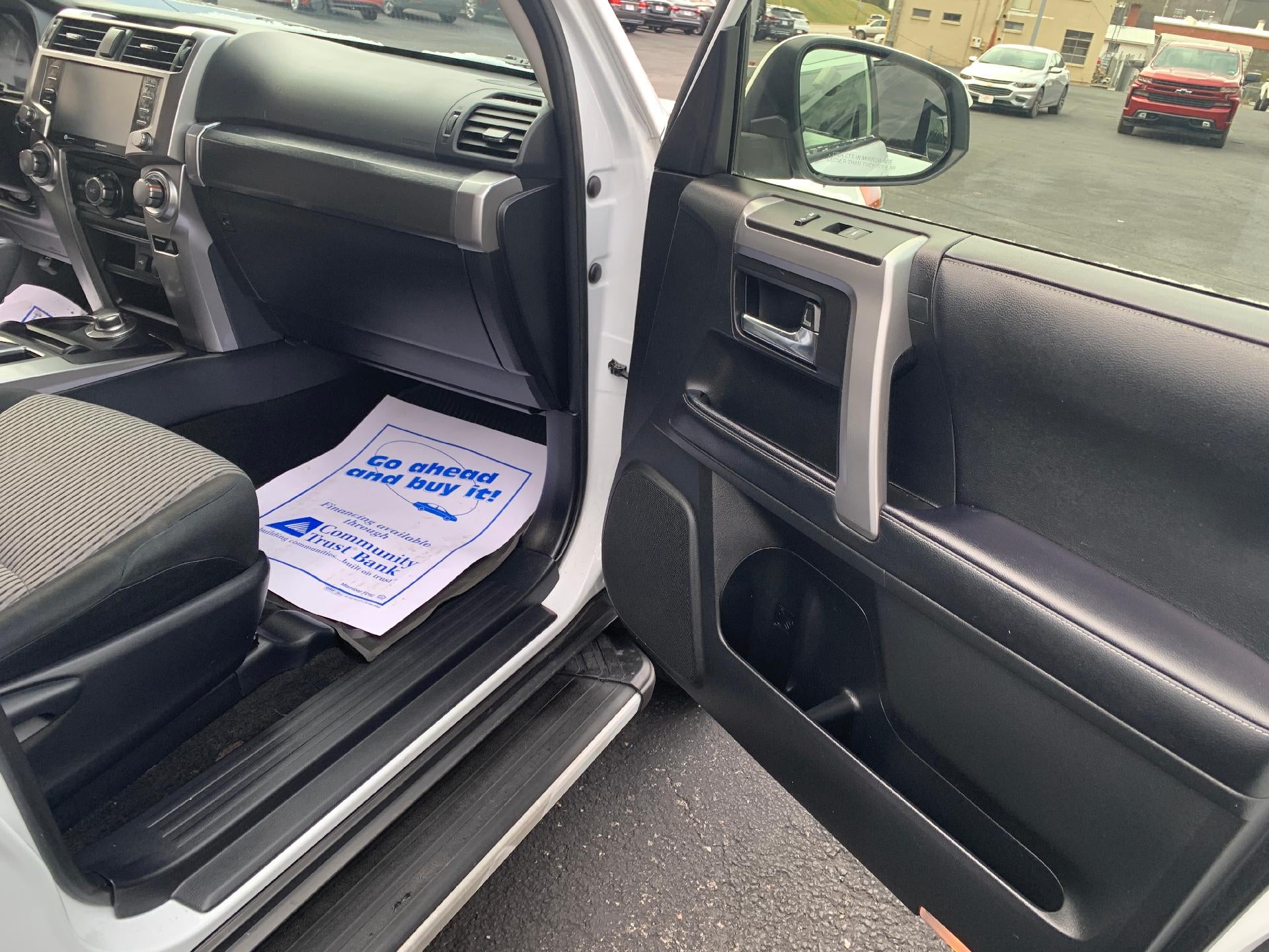 2024 Toyota 4Runner SR5 4WD (GS)