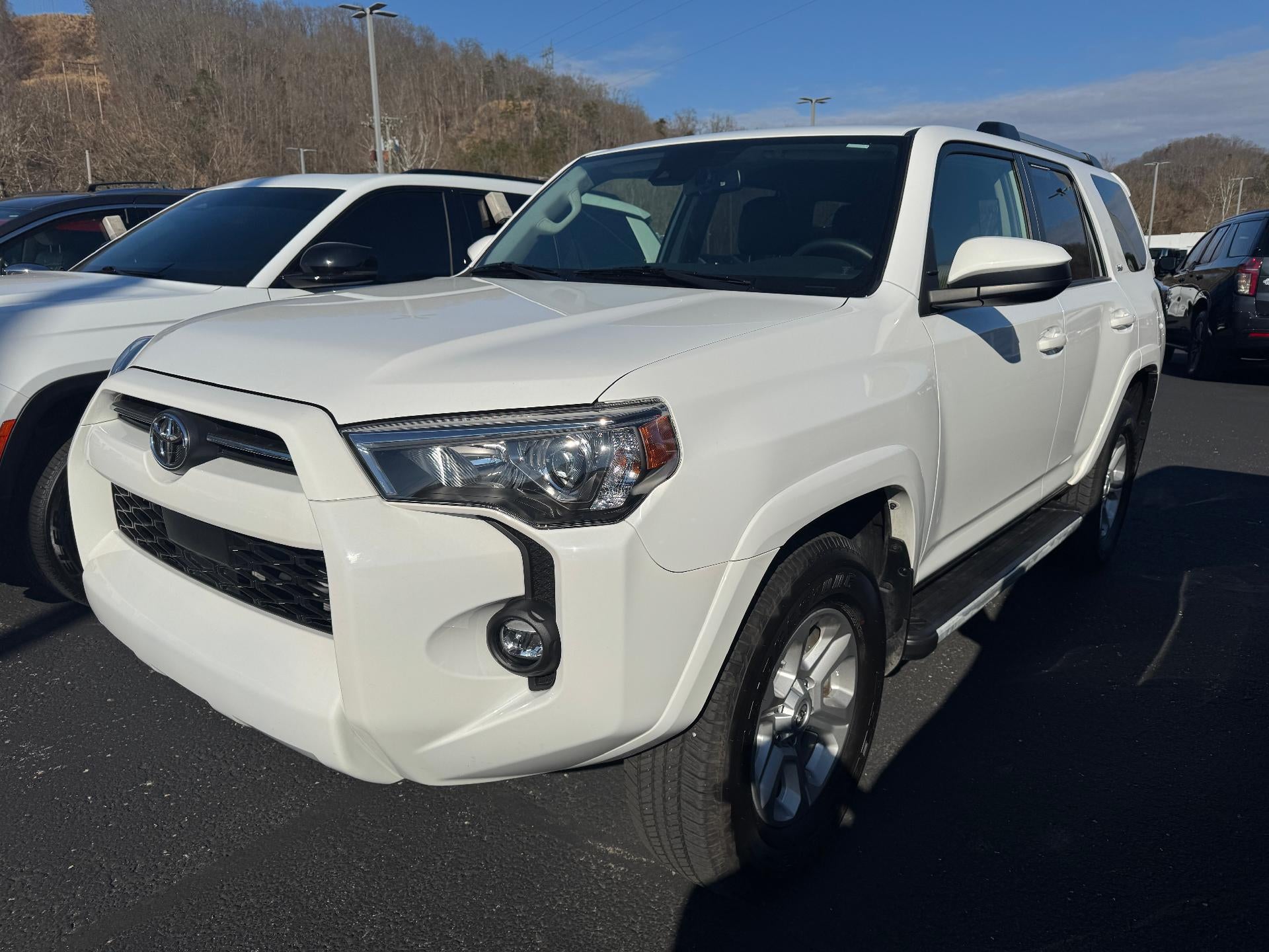 2024 Toyota 4Runner SR5 4WD (GS)