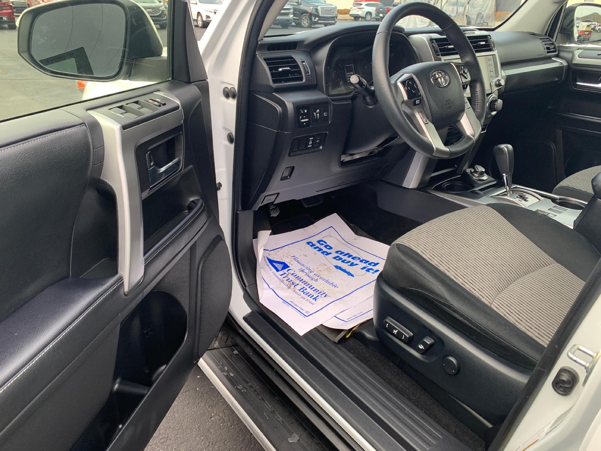 2024 Toyota 4Runner SR5 4WD (GS)