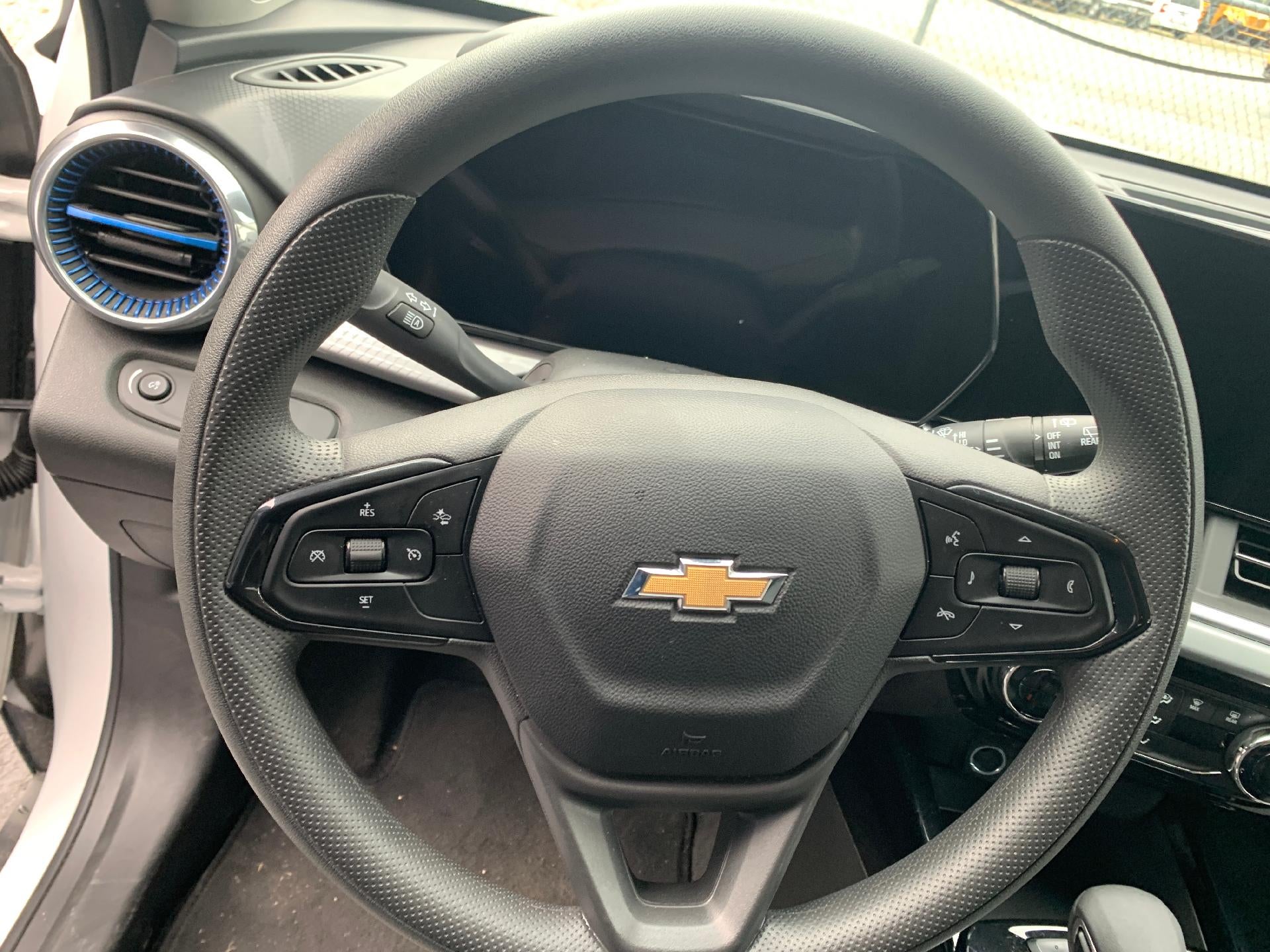 2024 Chevrolet Trax FWD 4dr LT