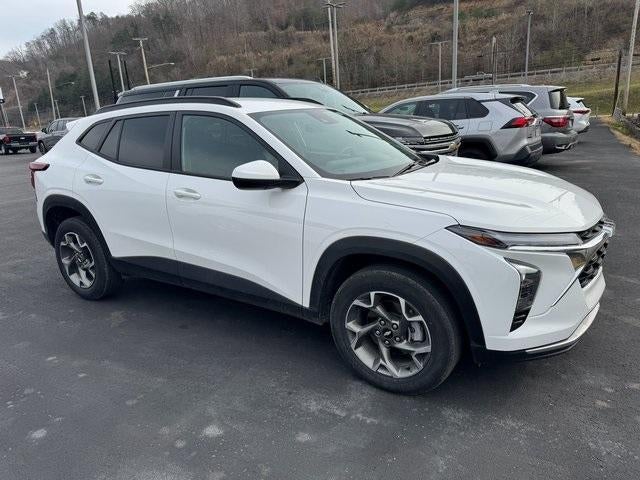 2024 Chevrolet Trax FWD 4dr LT