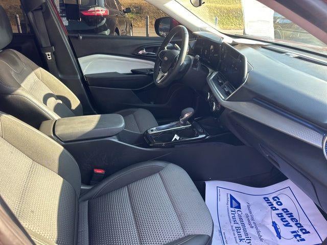 2024 Chevrolet Trax FWD 4dr LT