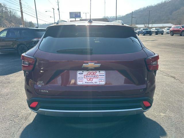 2024 Chevrolet Trax FWD 4dr LT