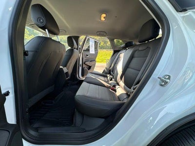 2025 Chevrolet Trax FWD 4dr LT