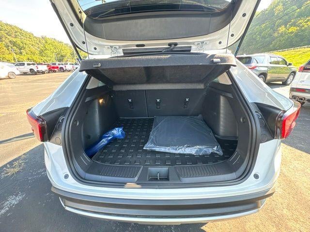 2025 Chevrolet Trax FWD 4dr LT