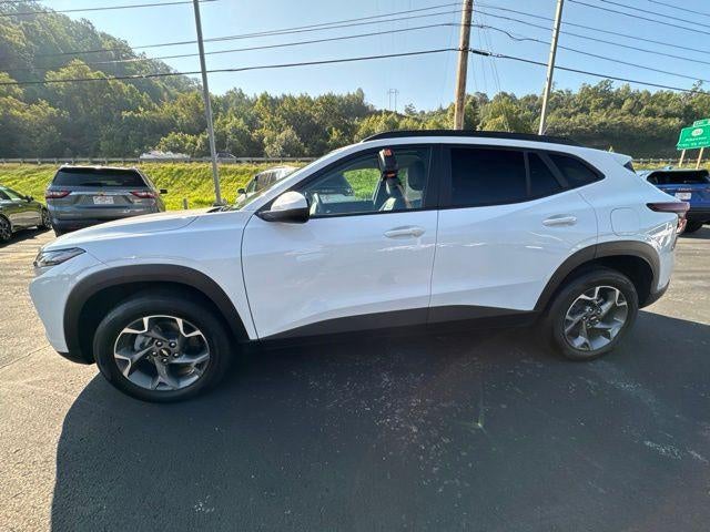 2025 Chevrolet Trax FWD 4dr LT