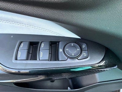 2025 Chevrolet Trax FWD 4dr LT