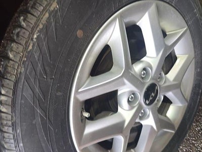 2024 Kia Soul LX IVT