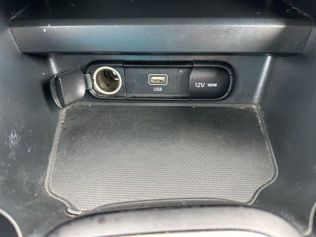 2024 Kia Soul LX IVT
