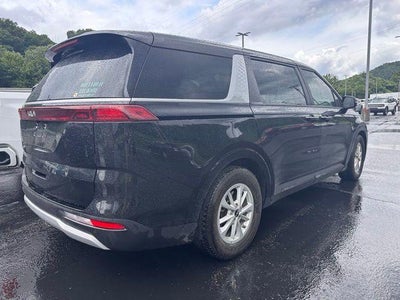 2022 Kia Carnival LXS FWD