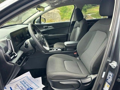 2024 Kia Sportage LX AWD